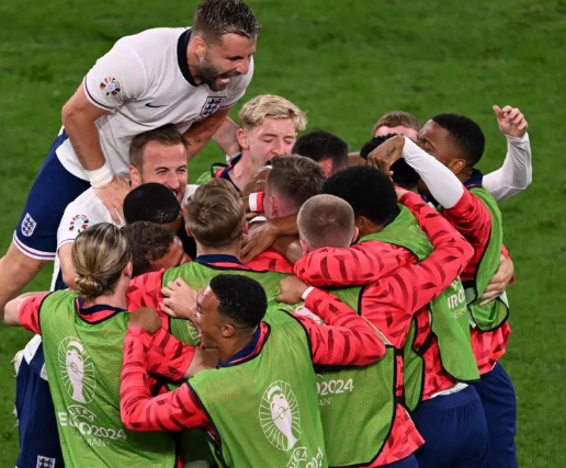 pelajaran-dari-kemenangan-dramatis-inggris-ke-semifinal-euro