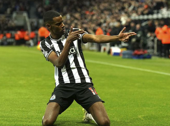 drama-tentang-isak-dan-newcastle-sedang-memuncak