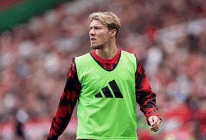 mu-akan-segera-tuntasin-transfer-rasmus-hojlund