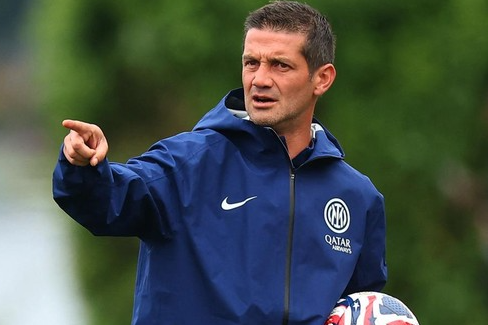 cristian-chivu-memikirkan-rotasi-baru-untuk-kiper-inter-milan