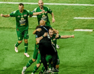 keberuntungan-persik-kediri-lawan-persebaya-terlunta-lunta