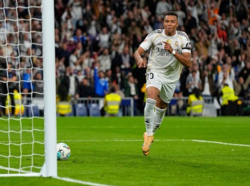 florentina-perez-berhasil-membuat-infinite-bernabeu