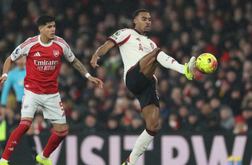 hasil-akhir-pertandingan-arsenal-vs-liverpool