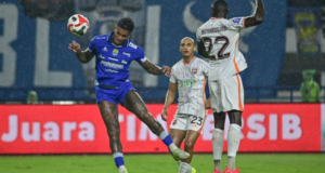 Persaingan Persib dan Borneo FC Memanas di Liga Indonesia